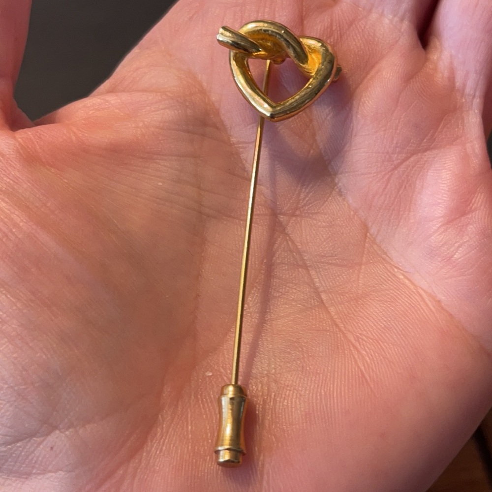 Vintage Mimi Di N Golden Heart Stick Pin - Picture 9 of 10